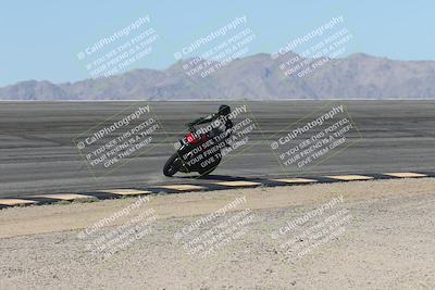 media/Oct-13-2025-Moto Forza (Mon) [[a66d839500]]/4-C Group/Session 2 (Bowl)/